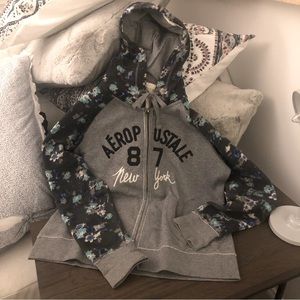 Aeropostale zip hoodie